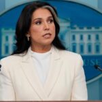 Giám đốc Tình báo Quốc gia Tulsi Gabbard cắt giảm ngân sách và nhân sự hơn 700 triệu USD