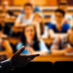 Giáo sư Đảng Dân Chủ Phản Bội Lối “Woke” Tại Các Đại Học Hoa Kỳ