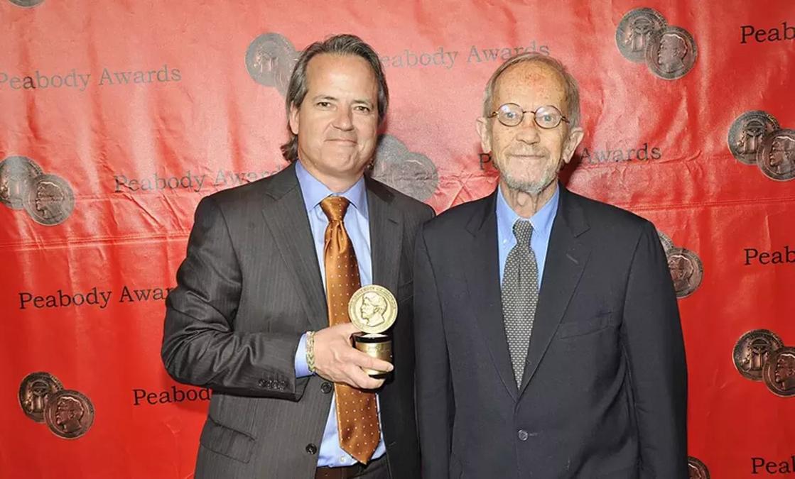 Tiểu sử mới về tác giả Elmore Leonard: Ngòi bút trinh thám đi vào lòng người