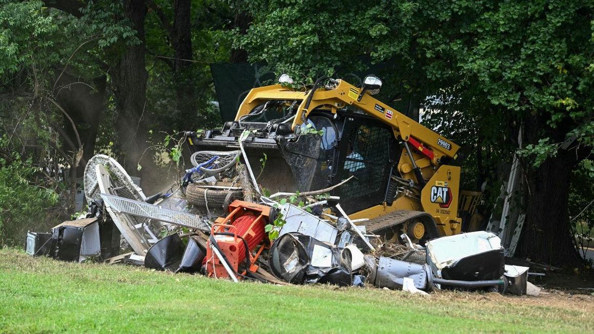 homeless encampment destroyed