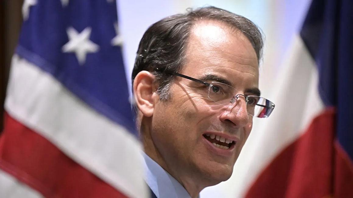 phil weiser ag