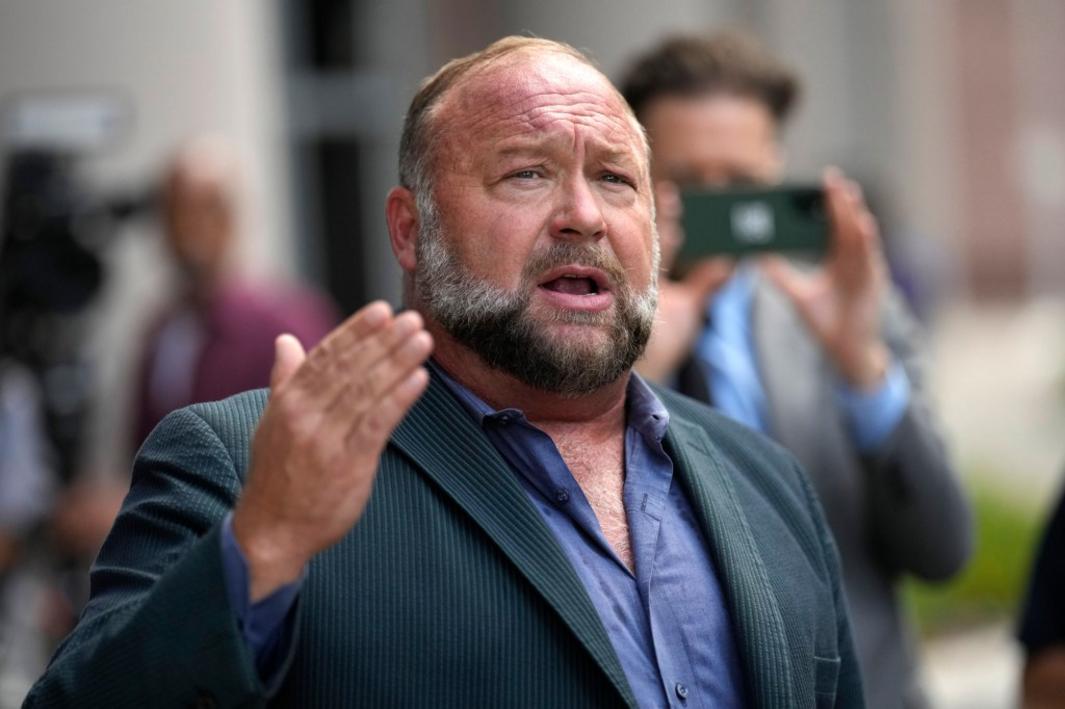 sjm ooting Infowars 216717090