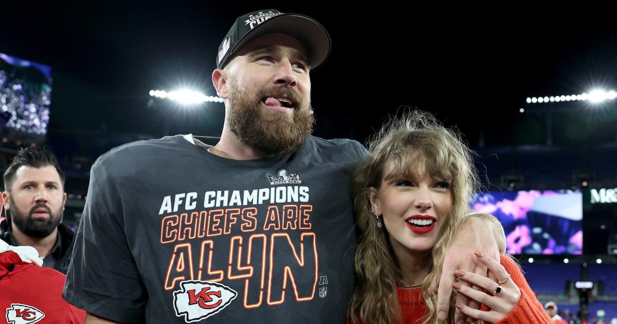 tdy travis kelce taylor swift main ld 241109 1df73d