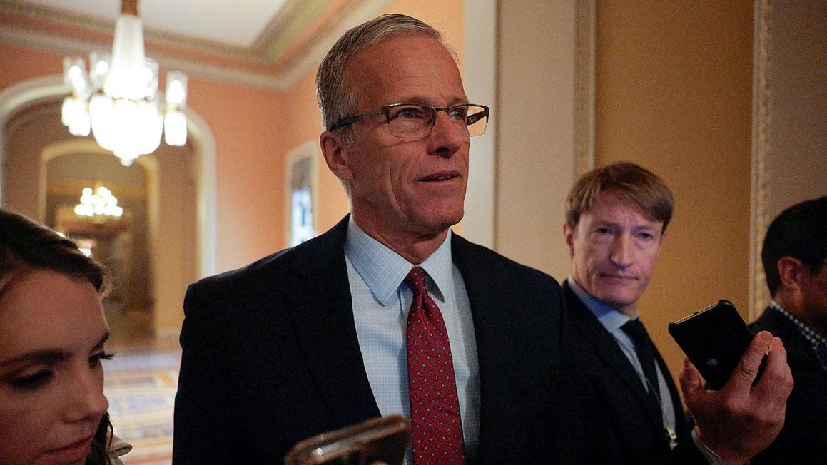 thune speaking reporters