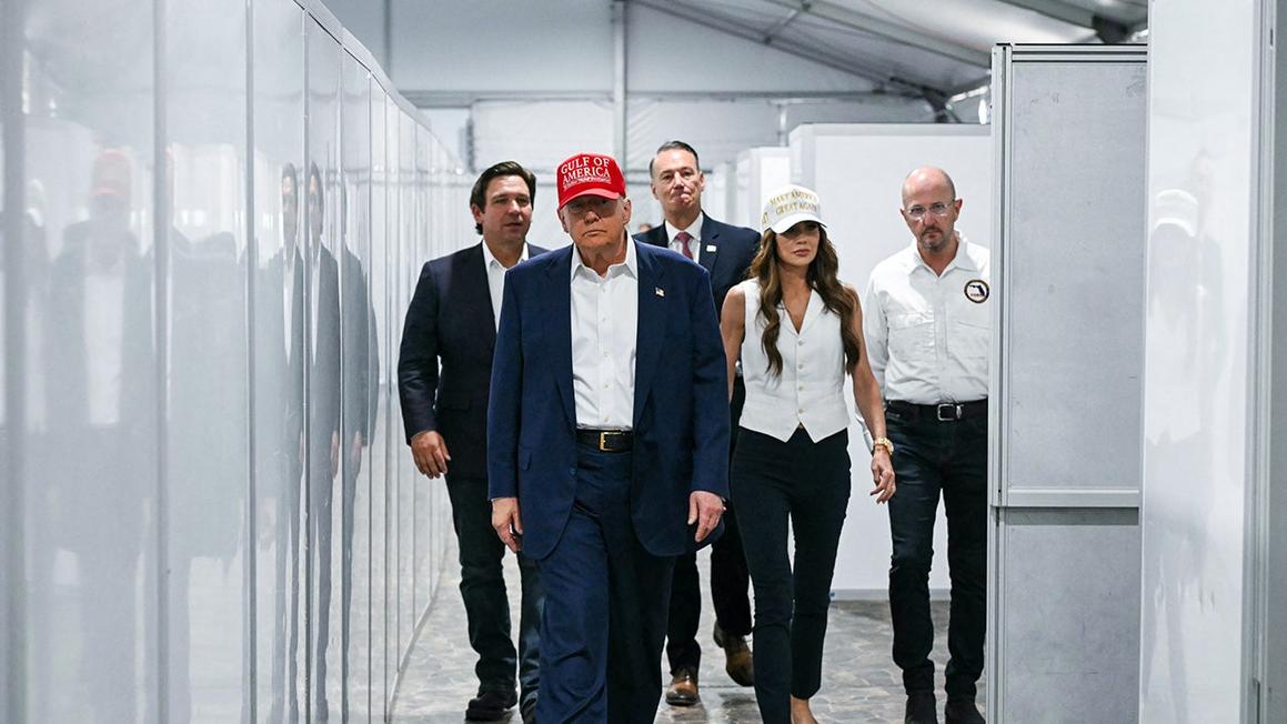 trump tours alligator alcatraz