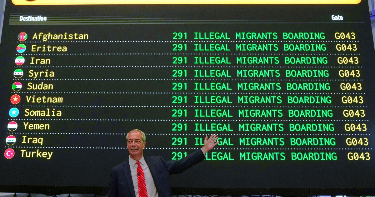 urnpublicidap.org081c0c64d44aebef5498f3d1fefb1534Britain Migration Farage 21305