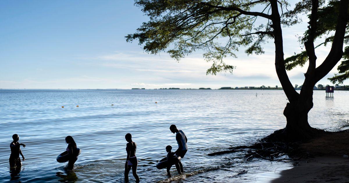 urnpublicidap.org15edfb4d80677c51c56beb8ab5130cd4Uganda US Deportations 53481