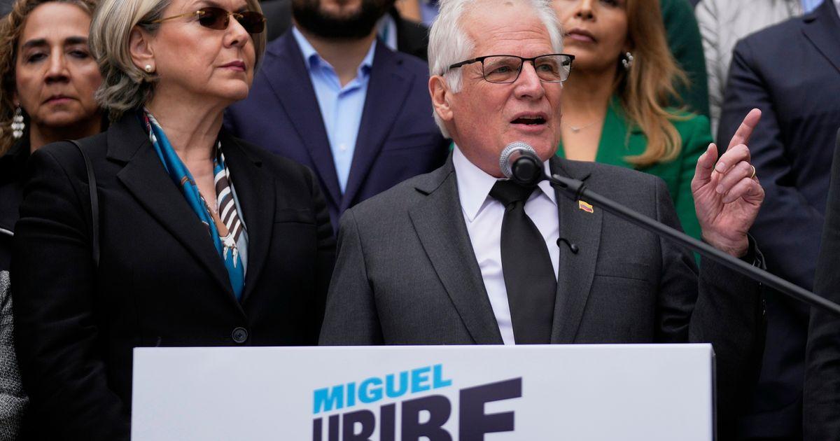 urnpublicidap.org69a664ed0d561ec424c27ef3dcea7817Colombia Elections 84343