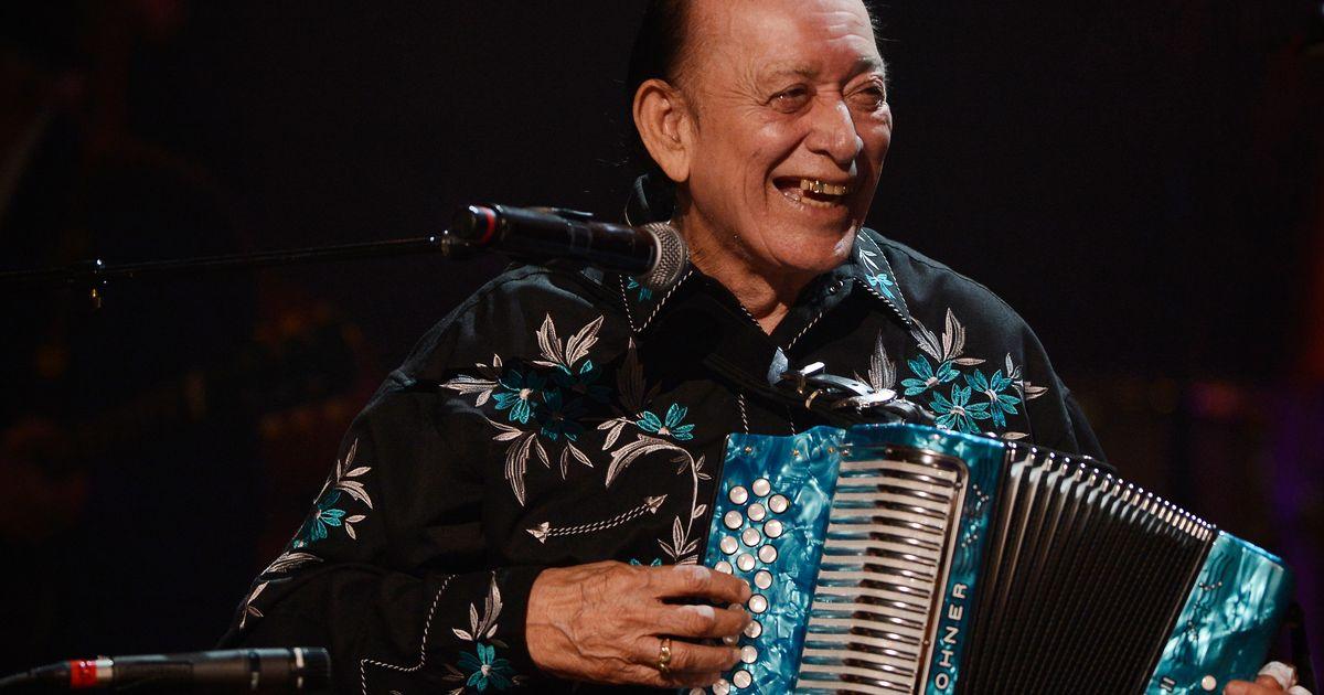 Nghệ sĩ Flaco Jimenez, bậc thầy nhạc Tex-Mex, qua đời ở tuổi 86