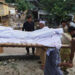 Pakistan cảnh báo lũ lụt miền Nam, tìm kiếm người mất tích miền Tây Bắc