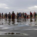 Người Ethiopia Mạo Hiểm Biển Khơi Tìm Kiếm Cuộc Sống Tốt Đẹp Hơn