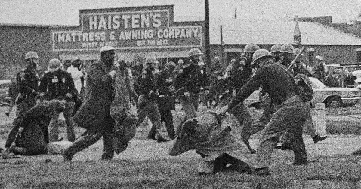 urnpublicidap.orgc82d00a0384f64f93f506a96687c70e5Voting Rights Act Marchers 15709